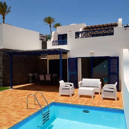 Yucas Villa *