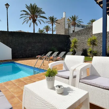 Yucas Villa